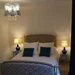 Apartman La Cour Royale *