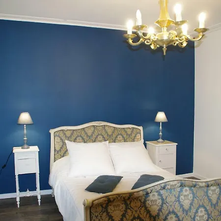 La Cour Royale Μπαγιέ