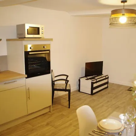 La Cour Royale Апартаменты *