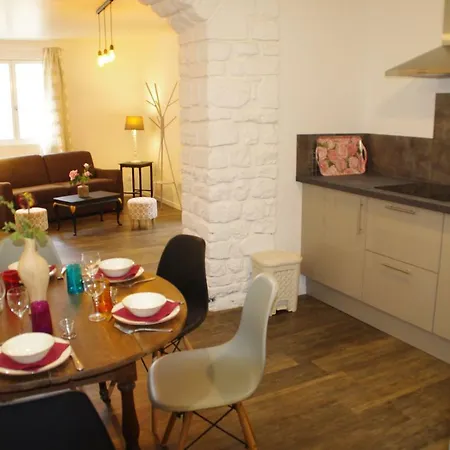 La Cour Royale Apartament *