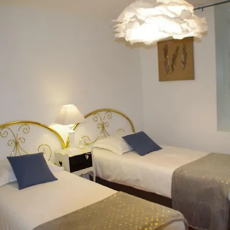 Apartament La Cour Royale *